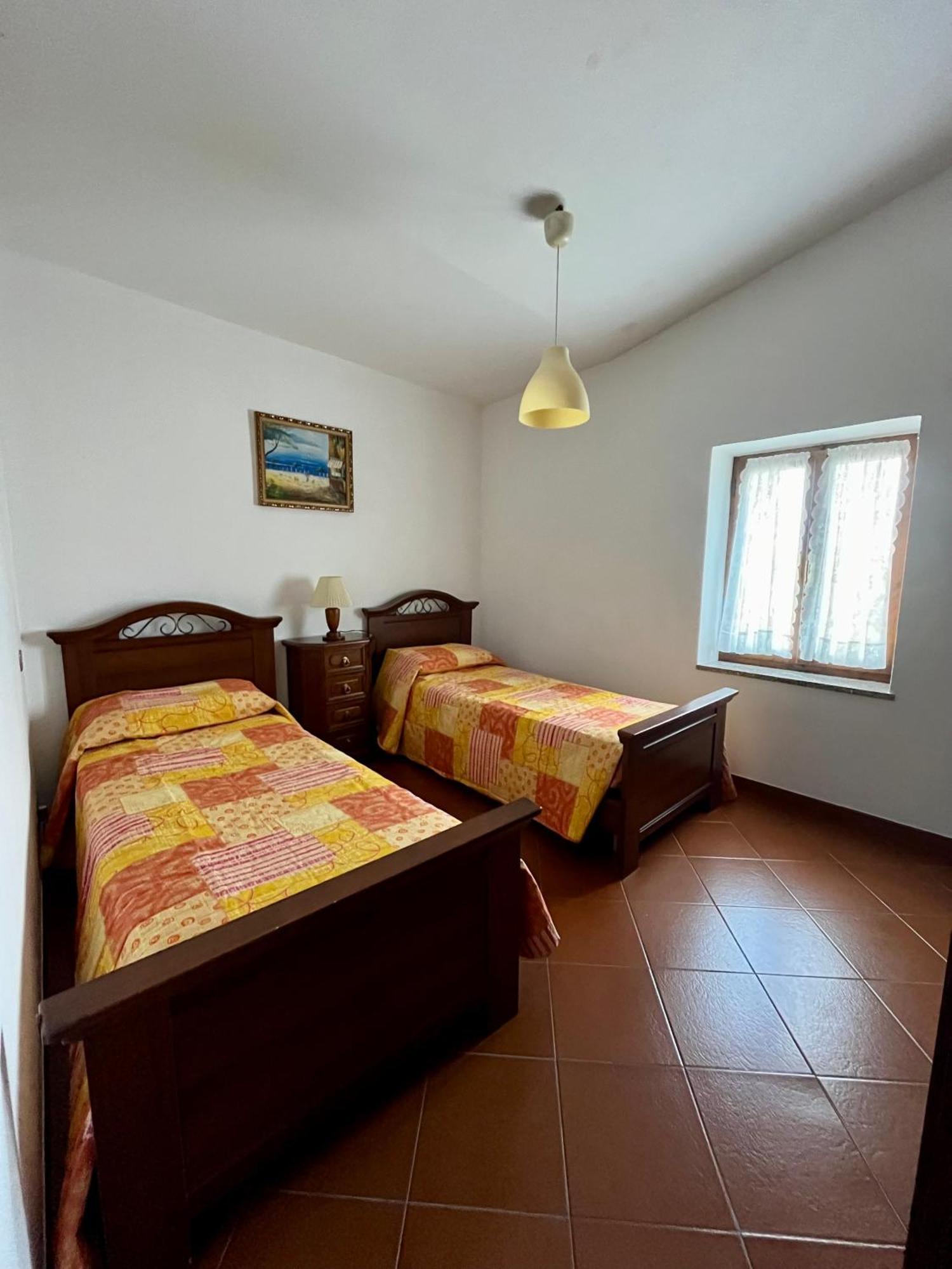 Appartamento Mirella In Centro Storico Casole d'Elsa Ngoại thất bức ảnh