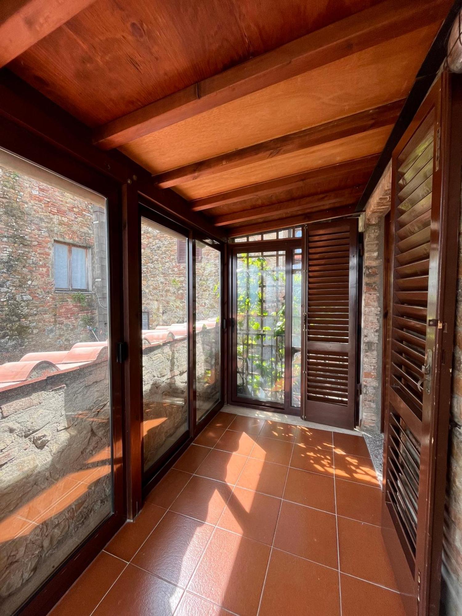 Appartamento Mirella In Centro Storico Casole d'Elsa Ngoại thất bức ảnh
